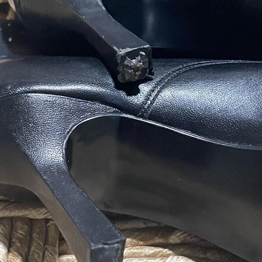 Rare, vintage Carlos by Carlos Santana black leather booties! - Picture 5 of 7